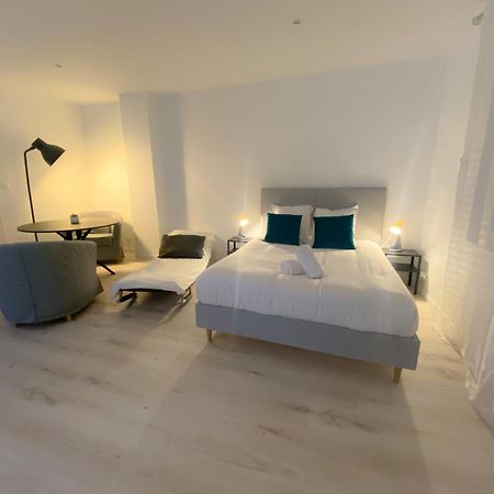 Le Vendee Apartment Calais Ngoại thất bức ảnh