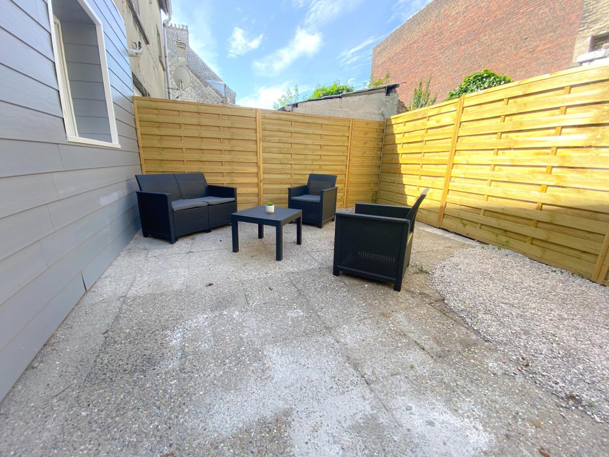 Le Vendee Apartment Calais Ngoại thất bức ảnh